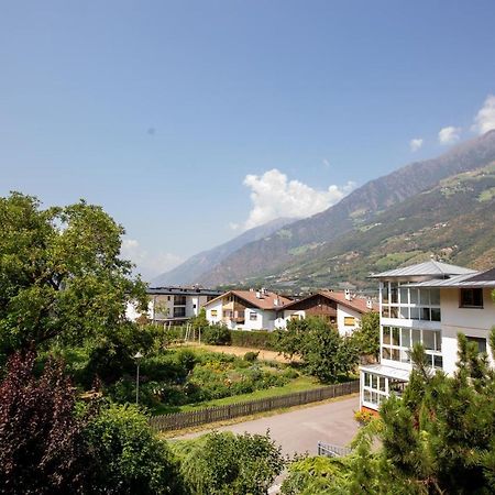 Mayr Apartments Plaus Luaran gambar