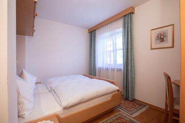 Mayr Apartments Plaus Luaran gambar